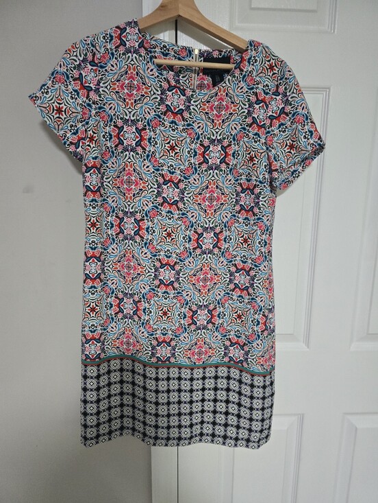 Cynthia Rowley Dresses & Skirts - Cynthia Rowley Multicolor Short Sleeve Printed Shift Dress